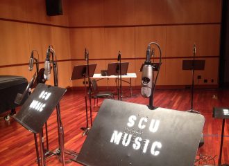 SCU Music Stands and Mics